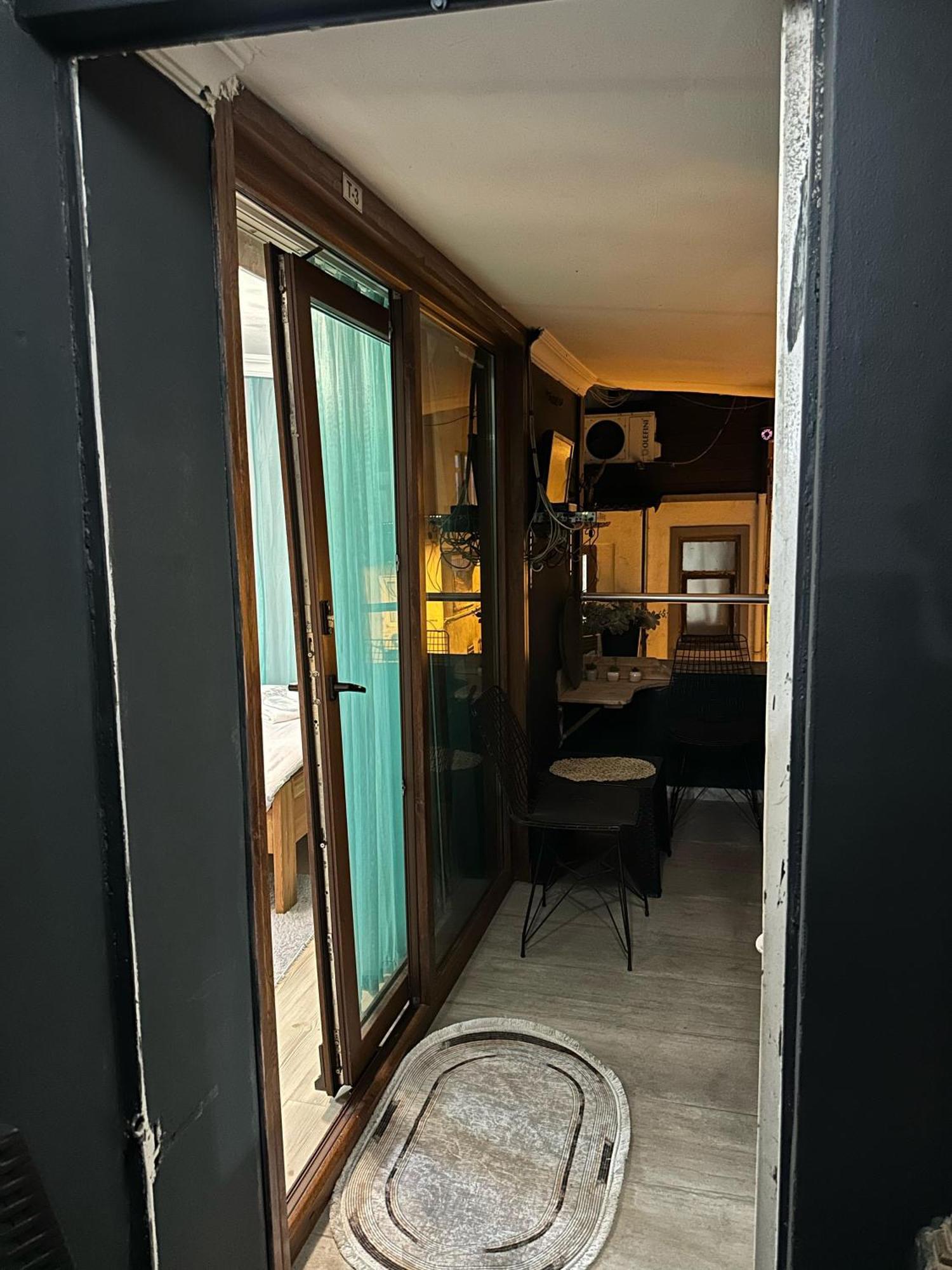 Nelly Guesthouse Istanbul Exterior photo
