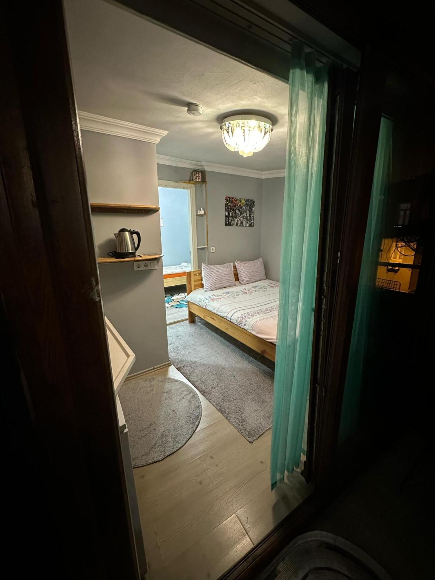 Nelly Guesthouse Istanbul Exterior photo
